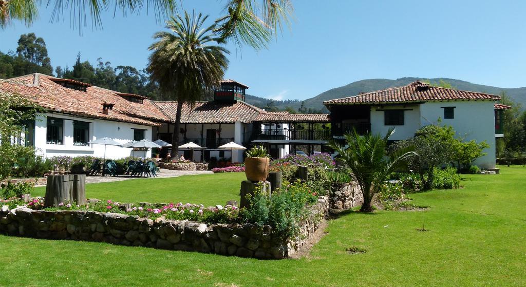 Hotel San Luis De Ucuenga Nobsa Eksteriør bilde